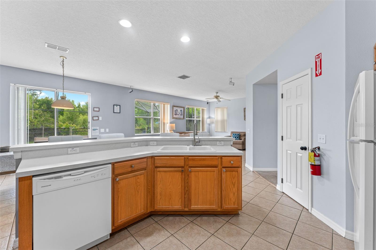 WINDWOOD BAY PH 02 - Residential