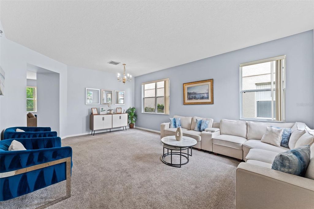 Photo of 213 Willow View Drive, Davenport, FL 33896 (MLS # O6400714)