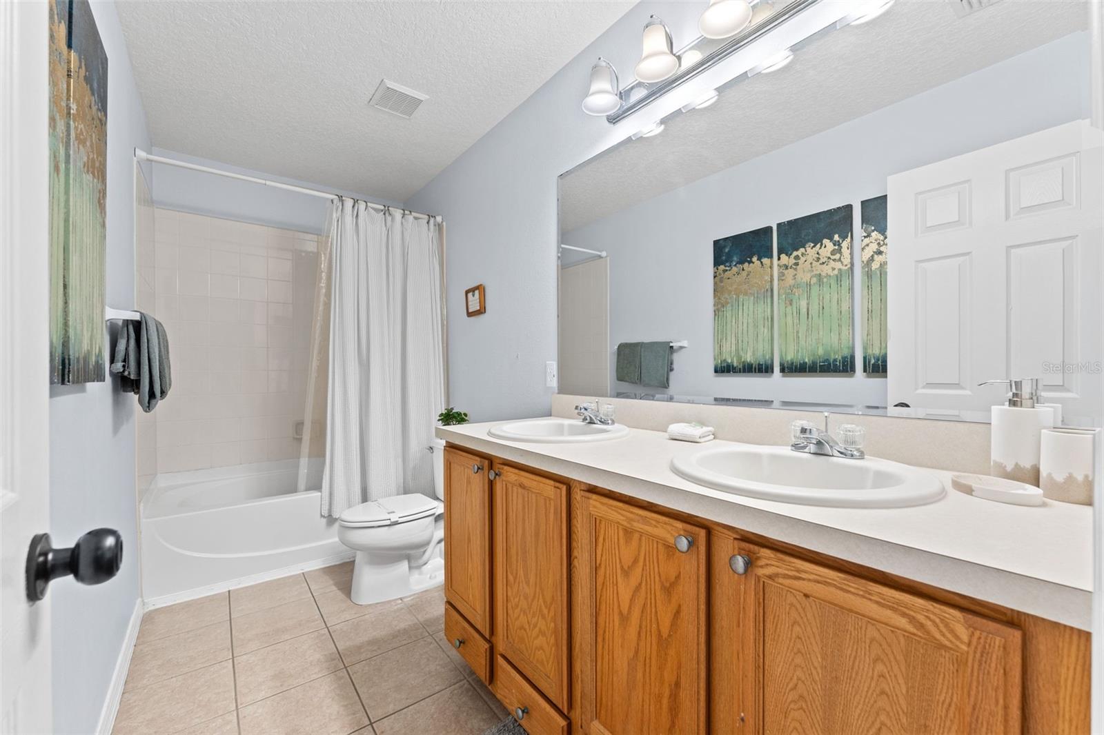 WINDWOOD BAY PH 02 - Residential