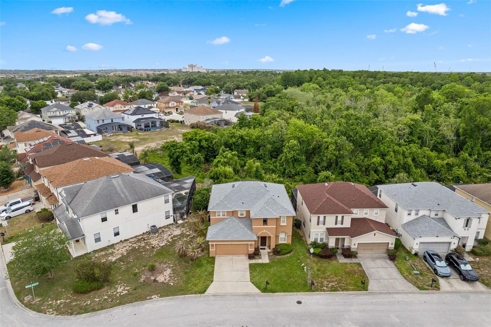 WINDWOOD BAY PH 02 - Residential