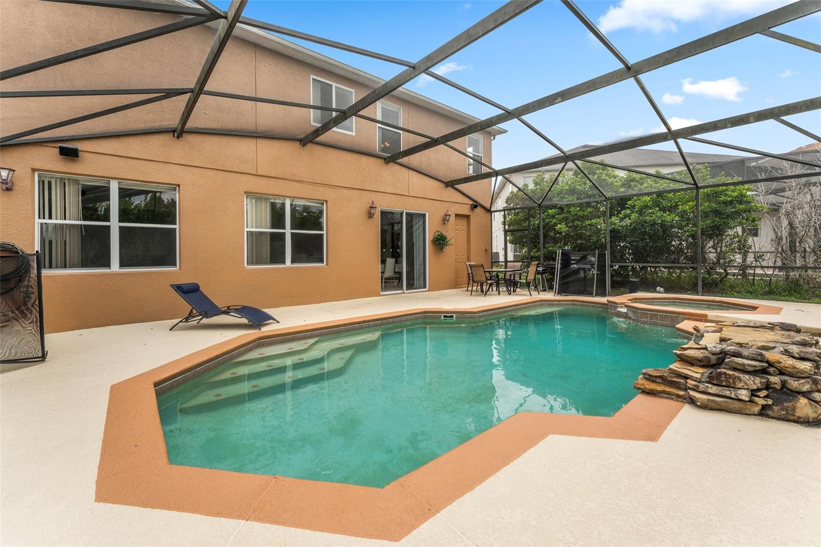 WINDWOOD BAY PH 02 - Residential