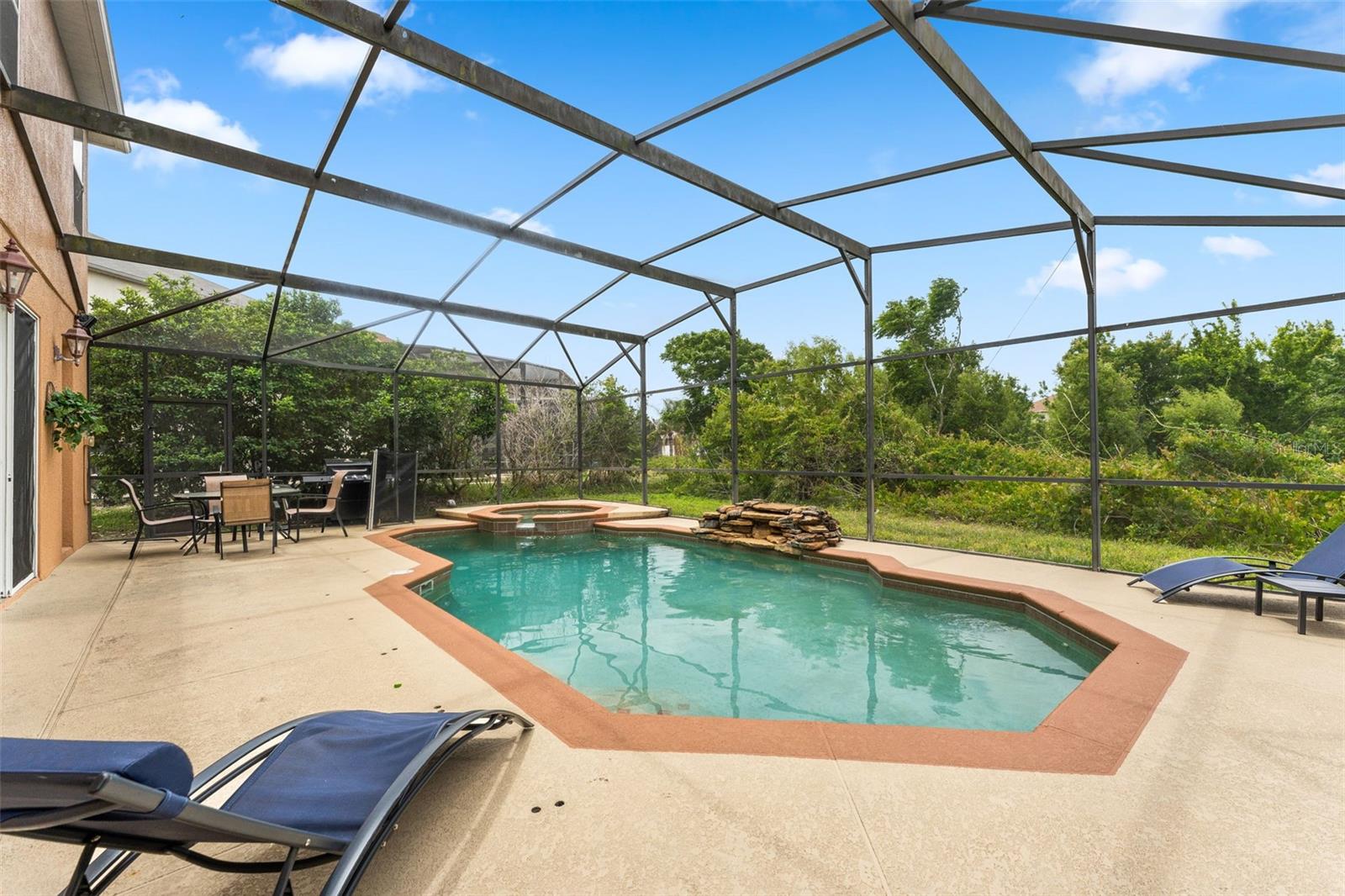 WINDWOOD BAY PH 02 - Residential