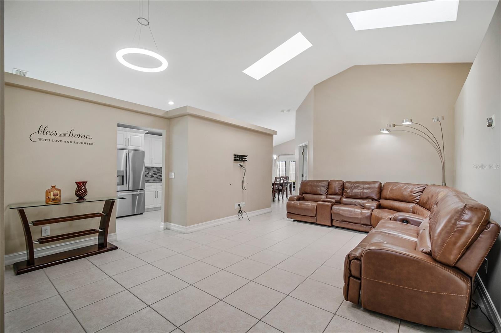 1255 ACORN CIRCLE