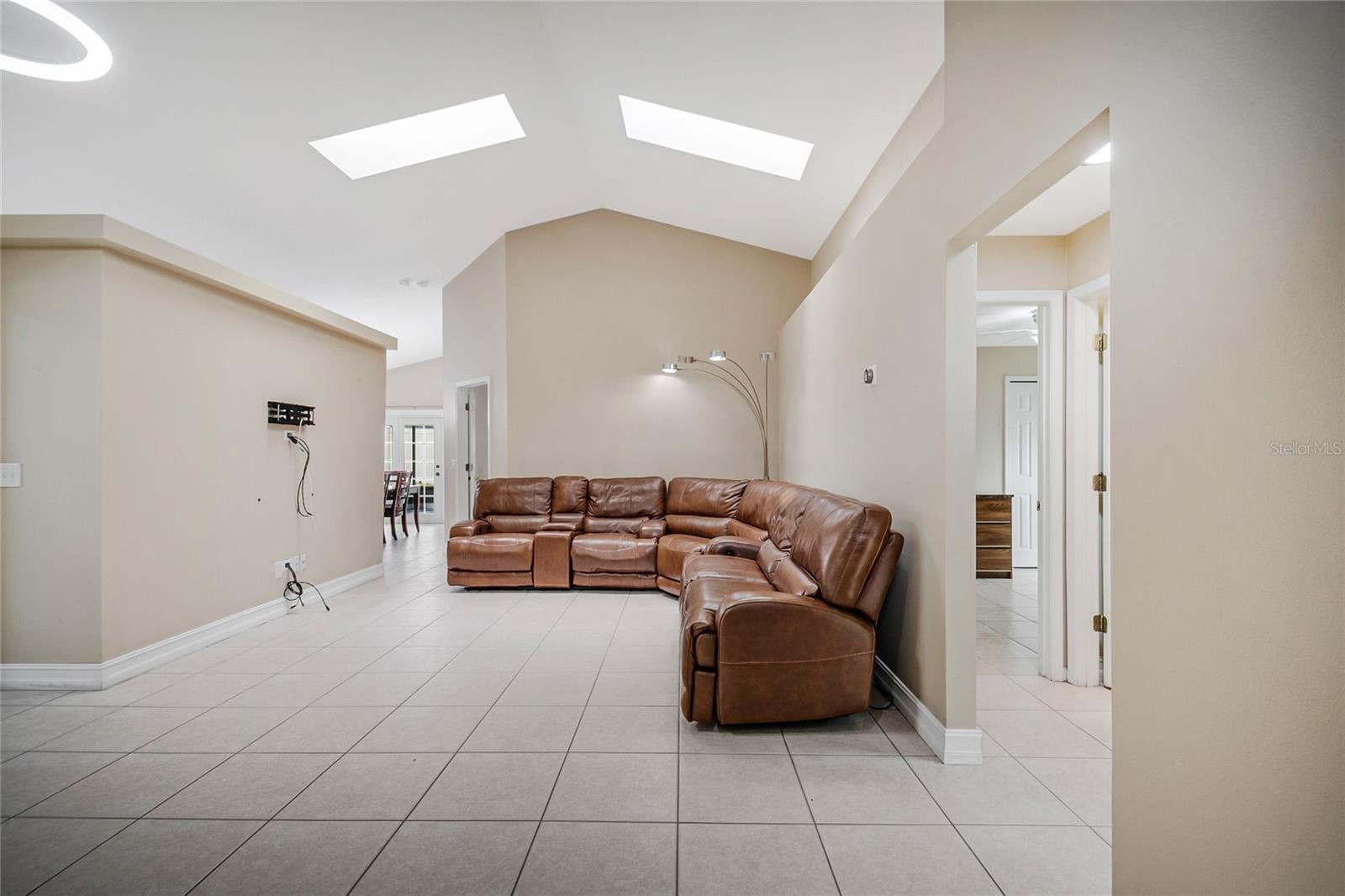 1255 ACORN CIRCLE