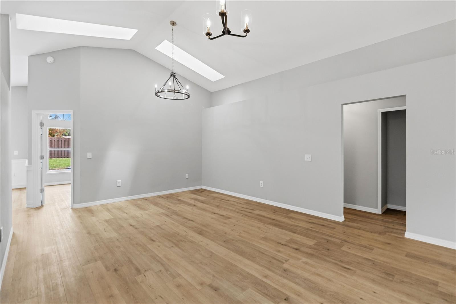 SUNRIDGE WOODS PH 03 - Residential