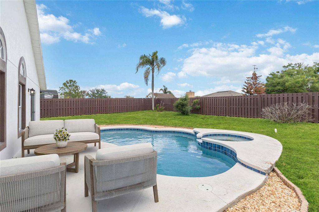 Photo of 232 Bent Oak Loop, Davenport, FL 33837 (MLS # O6396676)