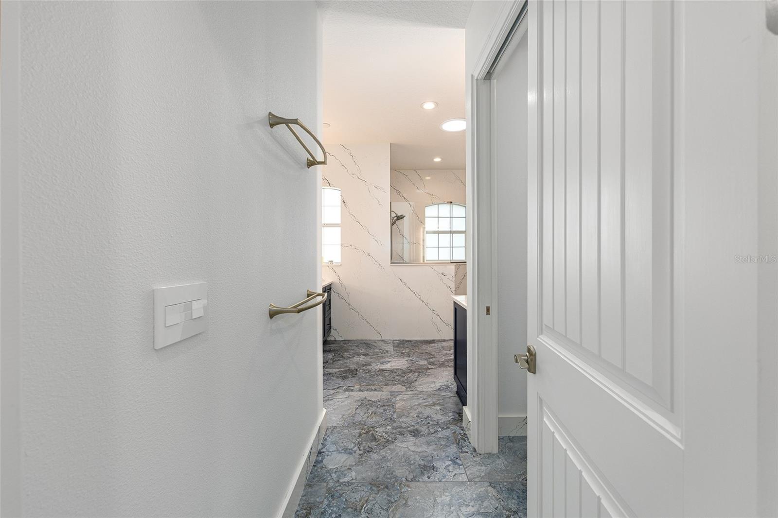 CANDLER HILLS - Residential Lease