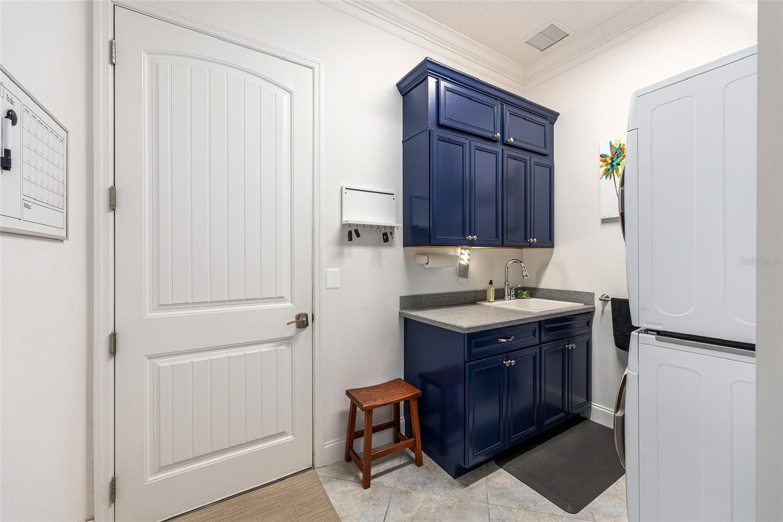 CANDLER HILLS - Residential Lease