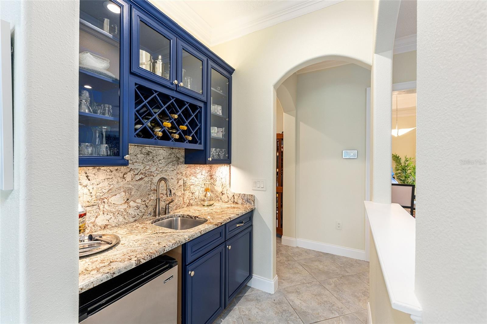 CANDLER HILLS - Residential Lease