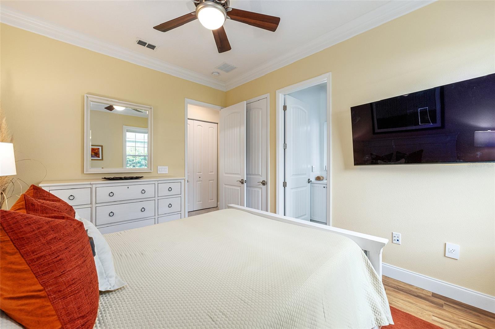 CANDLER HILLS - Residential Lease