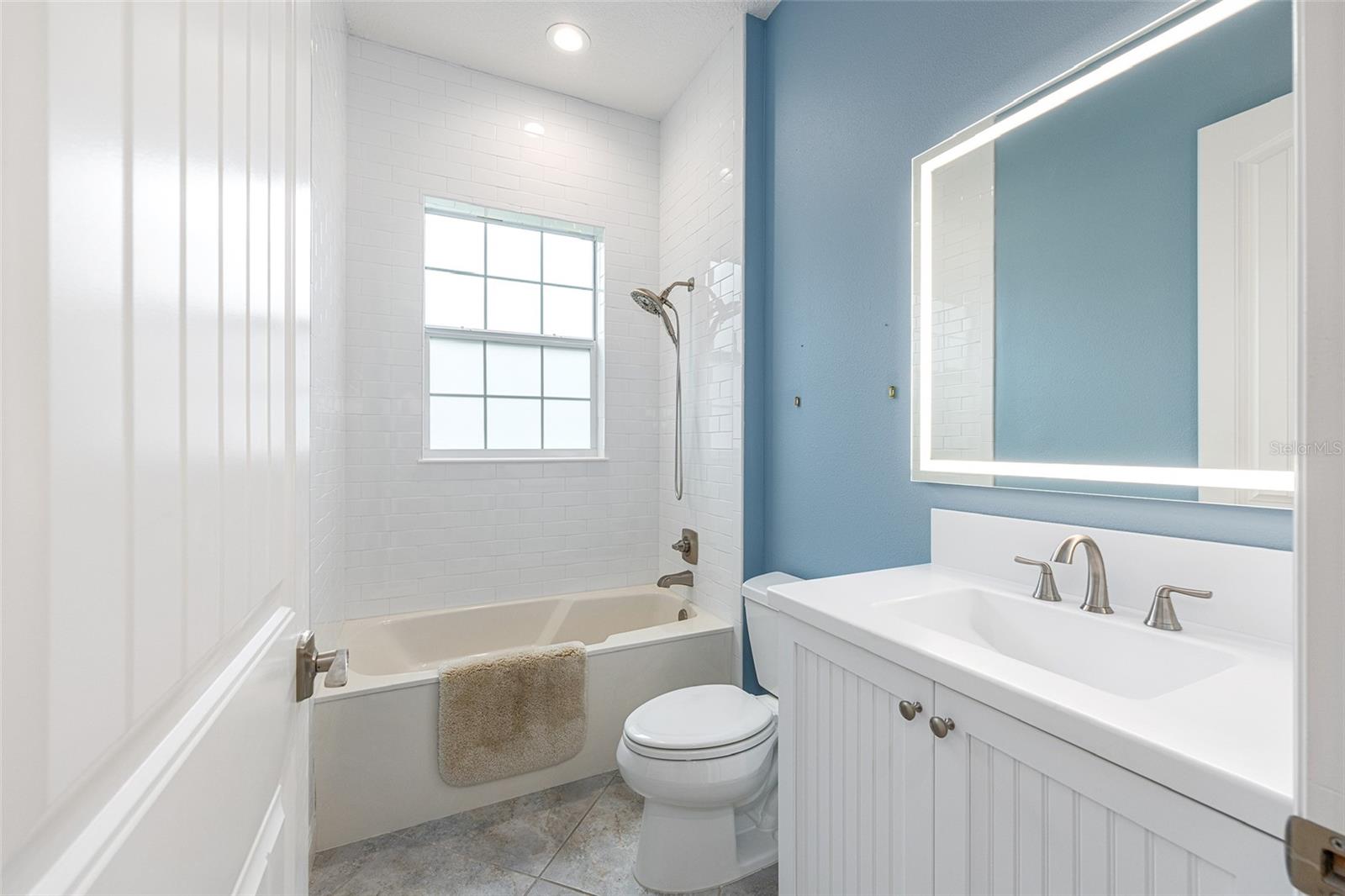 CANDLER HILLS - Residential Lease