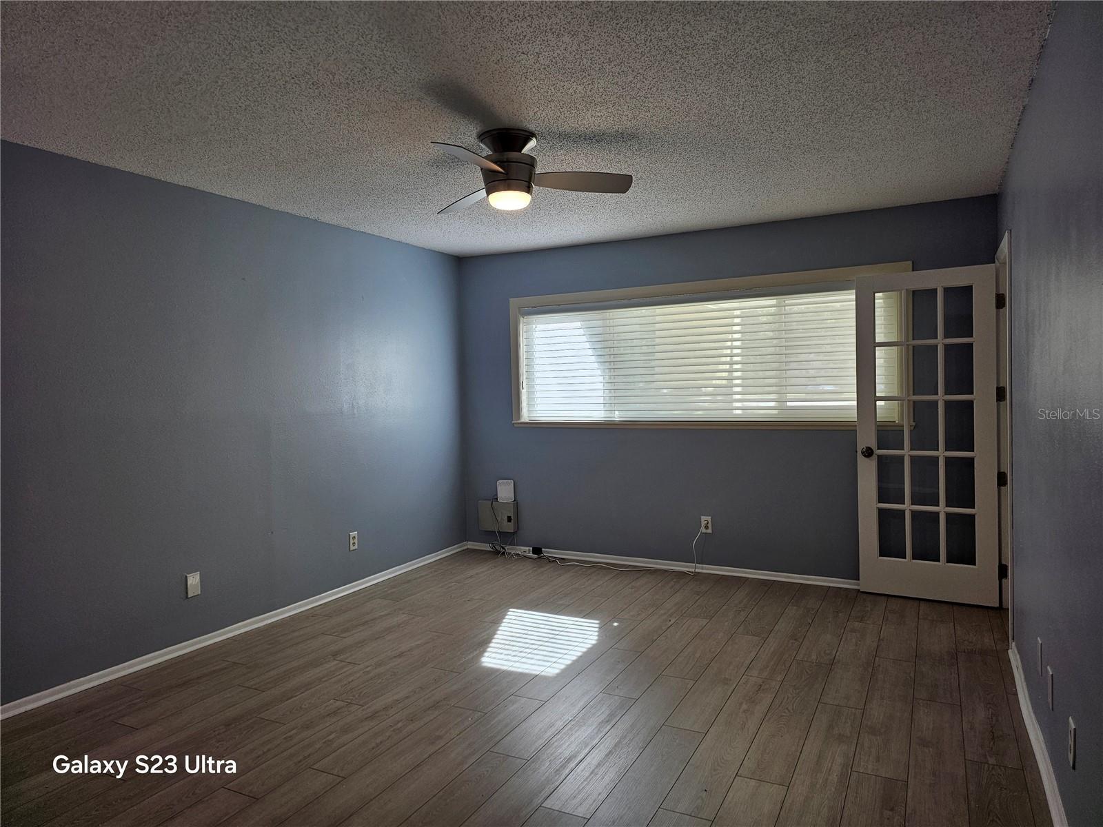 ON TOP OF THE WORLD - Residential Lease