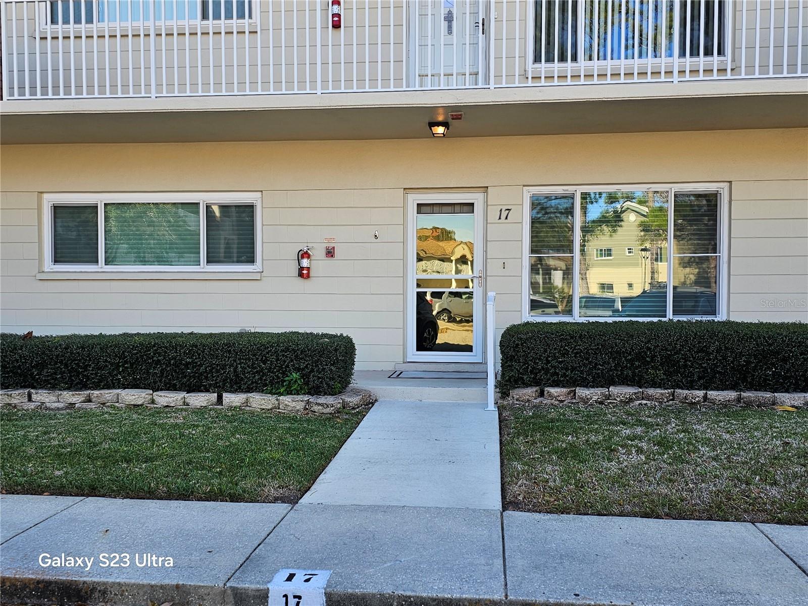 ON TOP OF THE WORLD - Residential Lease