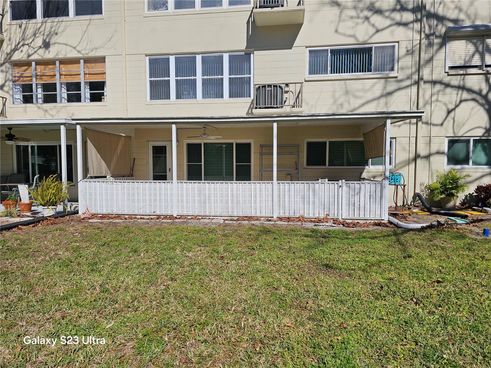 ON TOP OF THE WORLD - Residential Lease