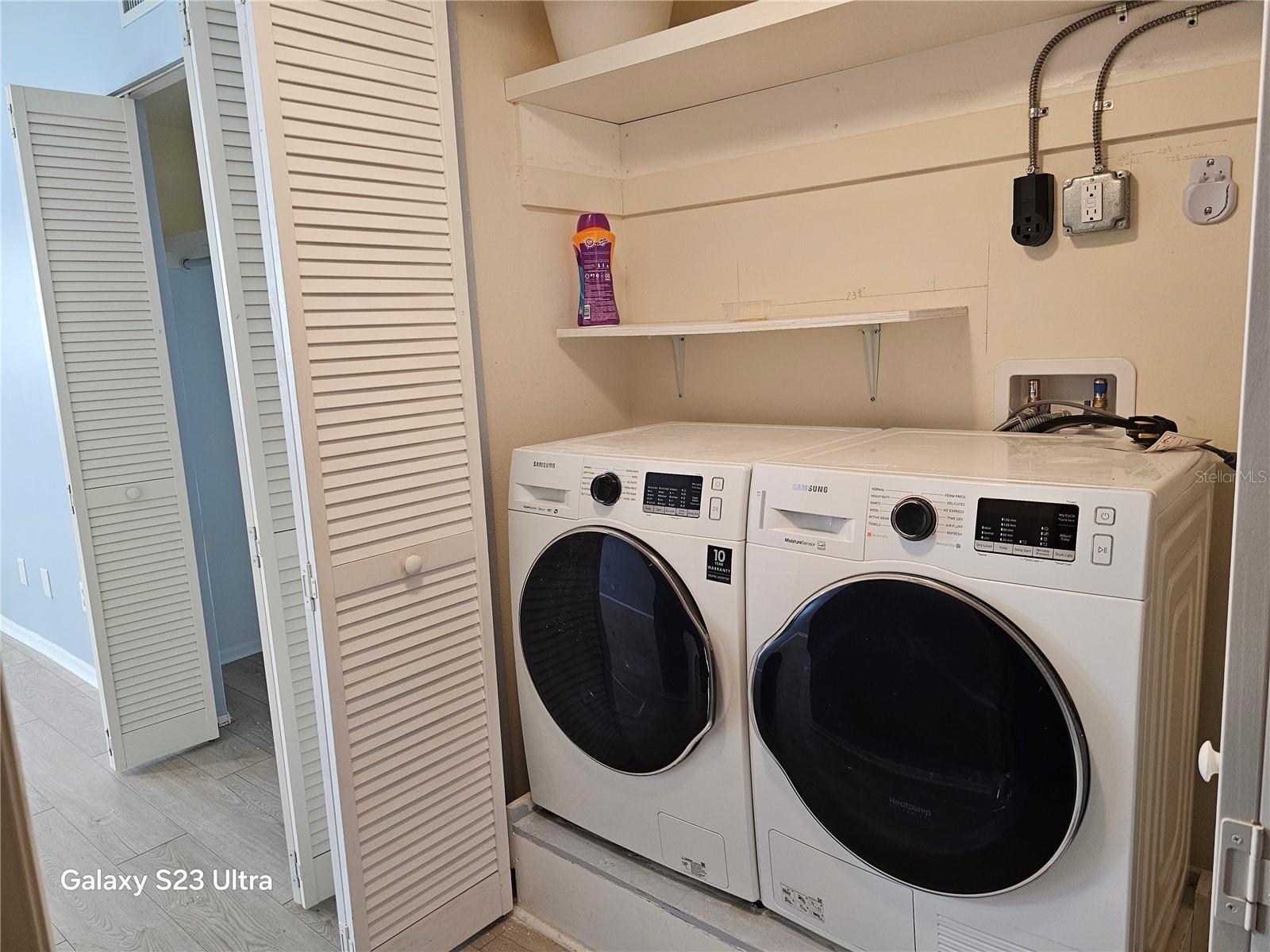 ON TOP OF THE WORLD - Residential Lease