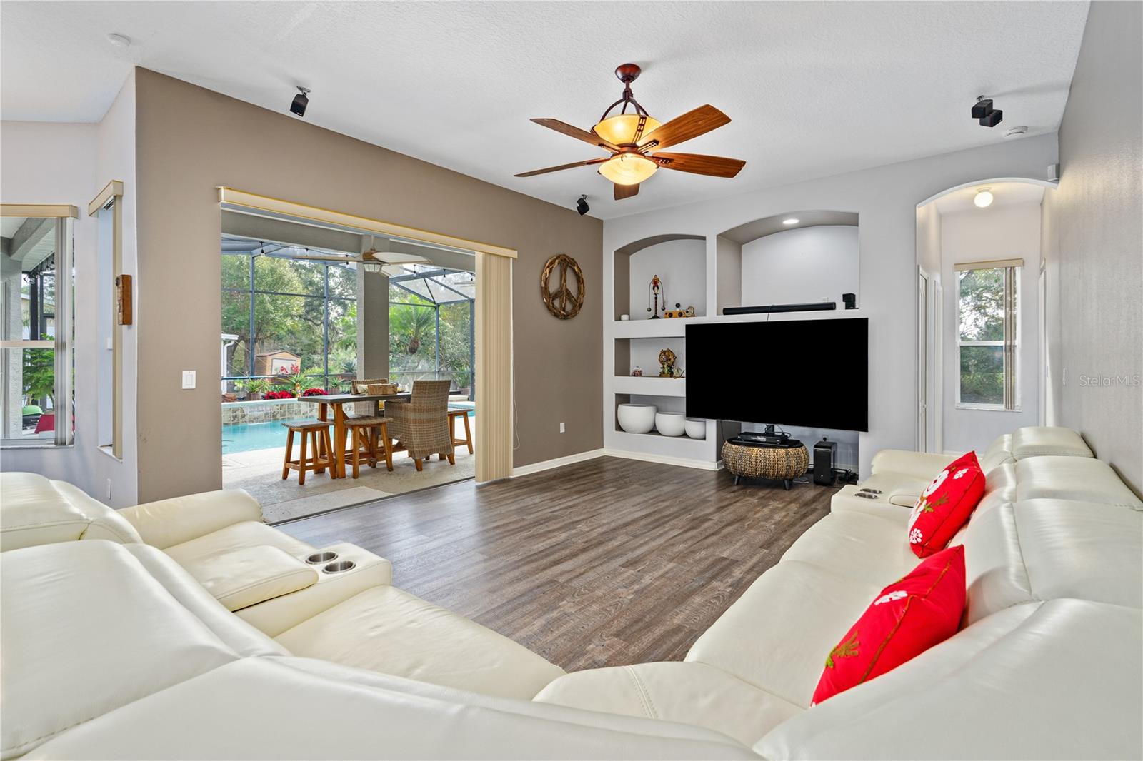 SUNRISE OAKS PUD PHASE II - Residential