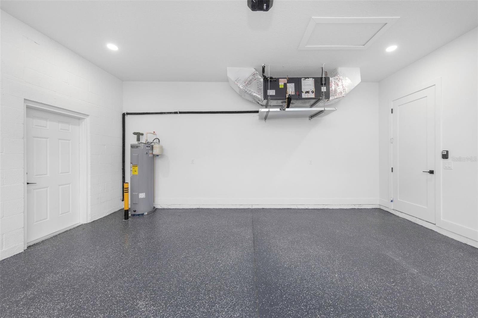 NEW ATHENS CITY - Residential