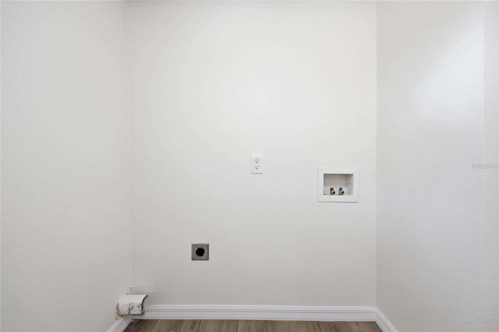 ROLLING K - Residential