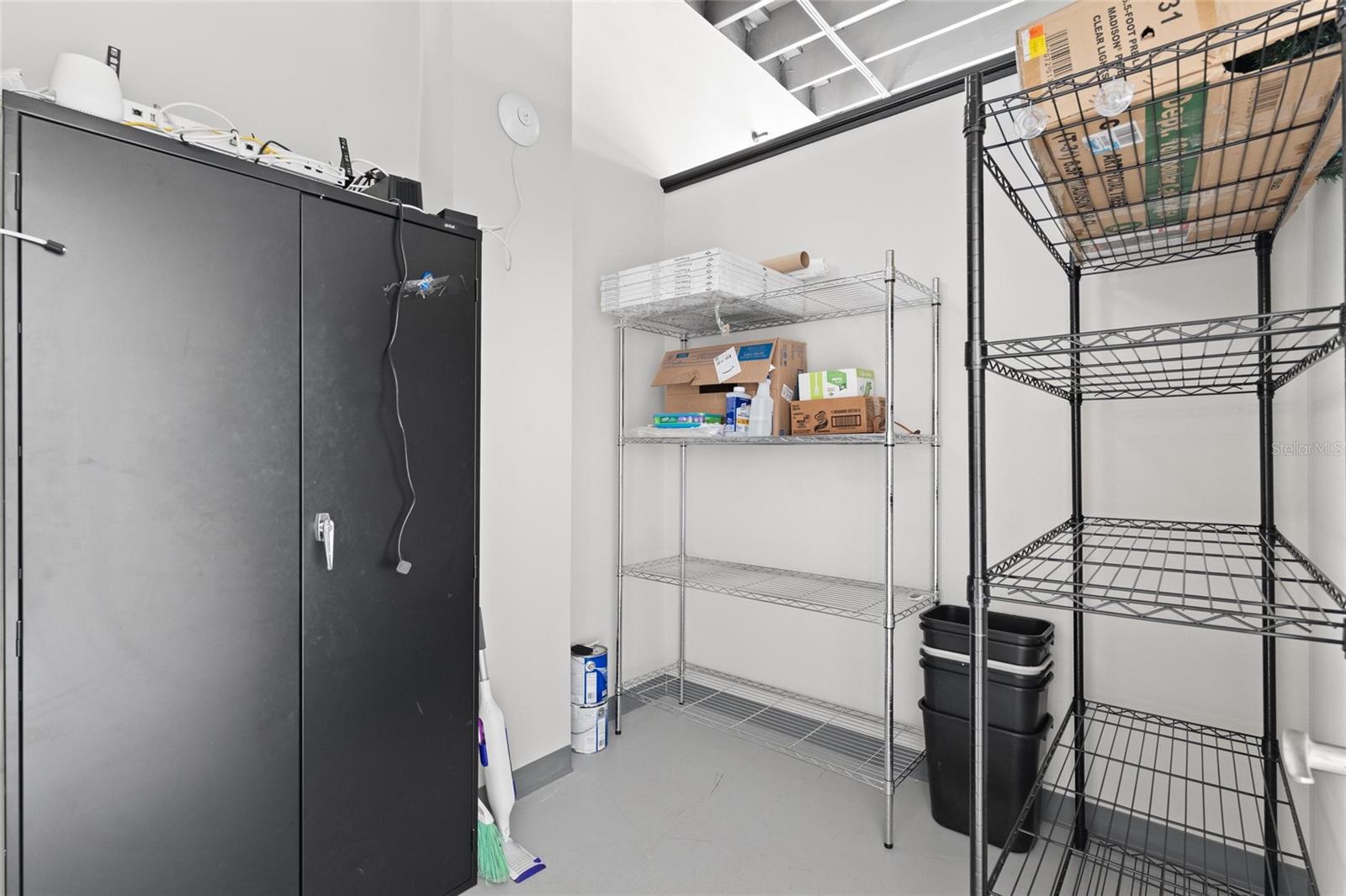 SAFFORDS A P K - Commercial Lease