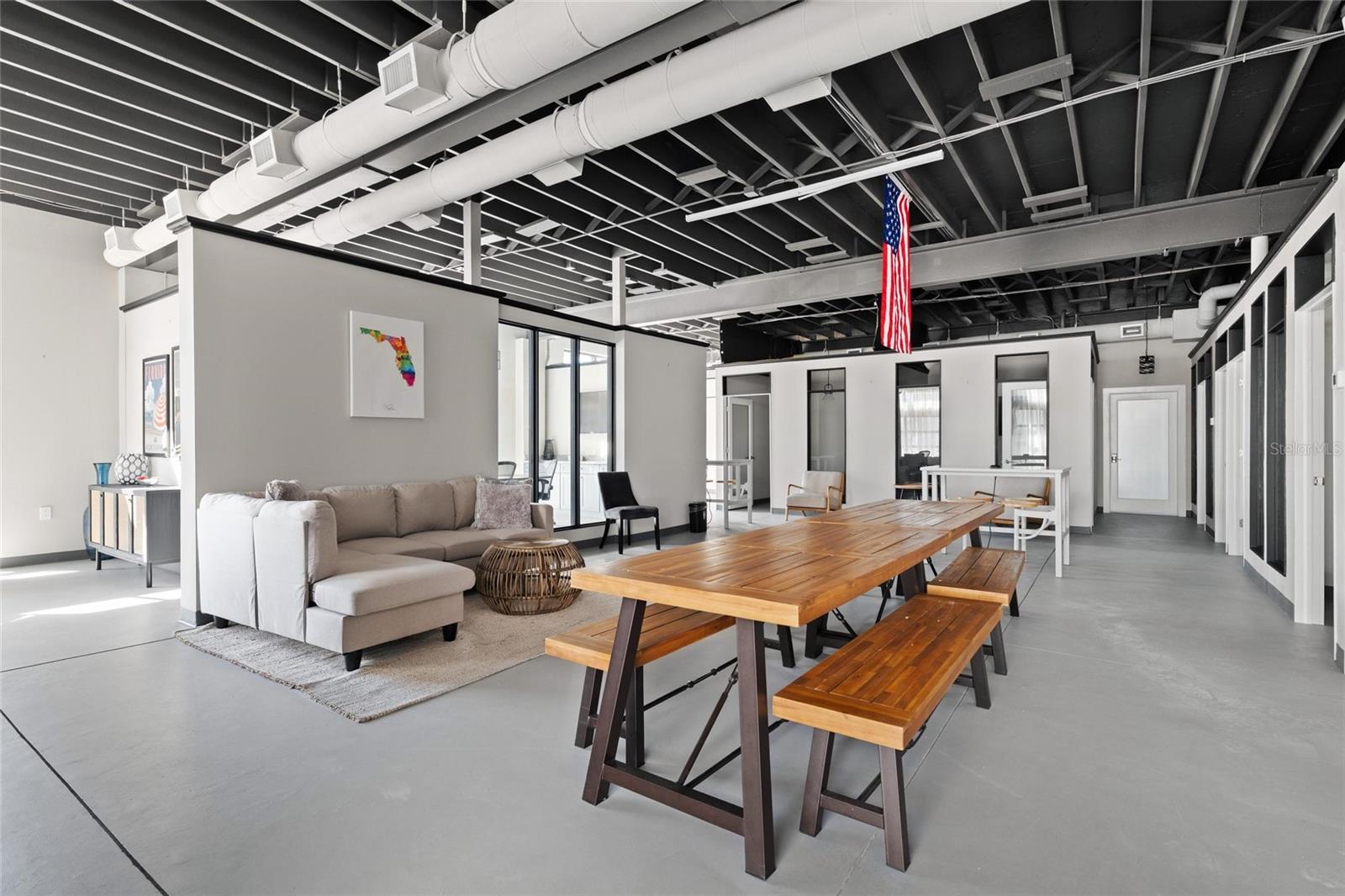 SAFFORDS A P K - Commercial Lease