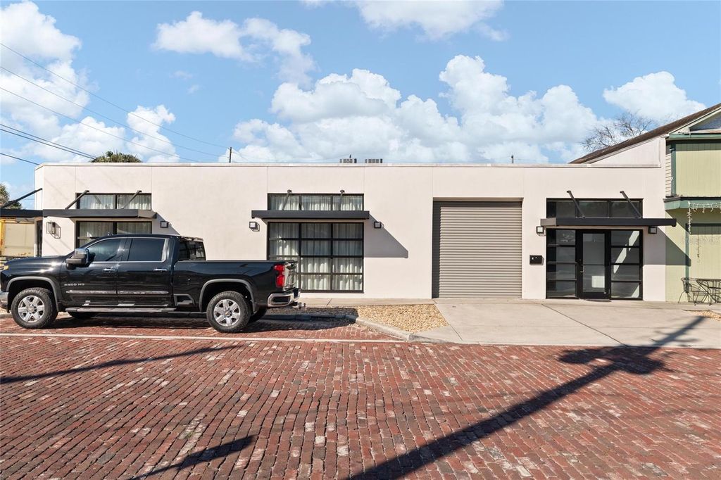 Photo of 229 E Lemon Street #A, Tarpon Springs, FL 34689 (MLS # W7882938)