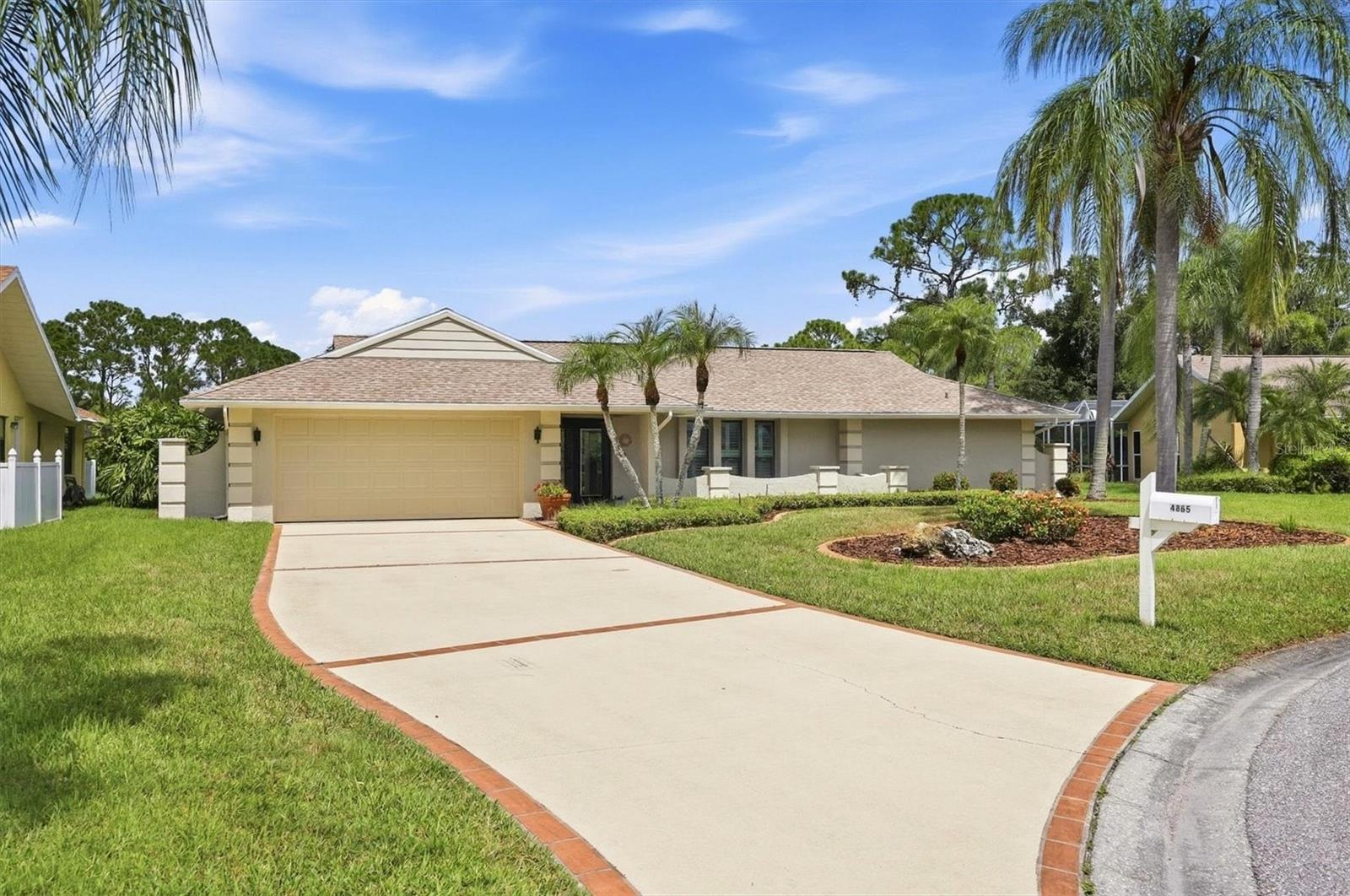 4865 GREYWOOD LANE