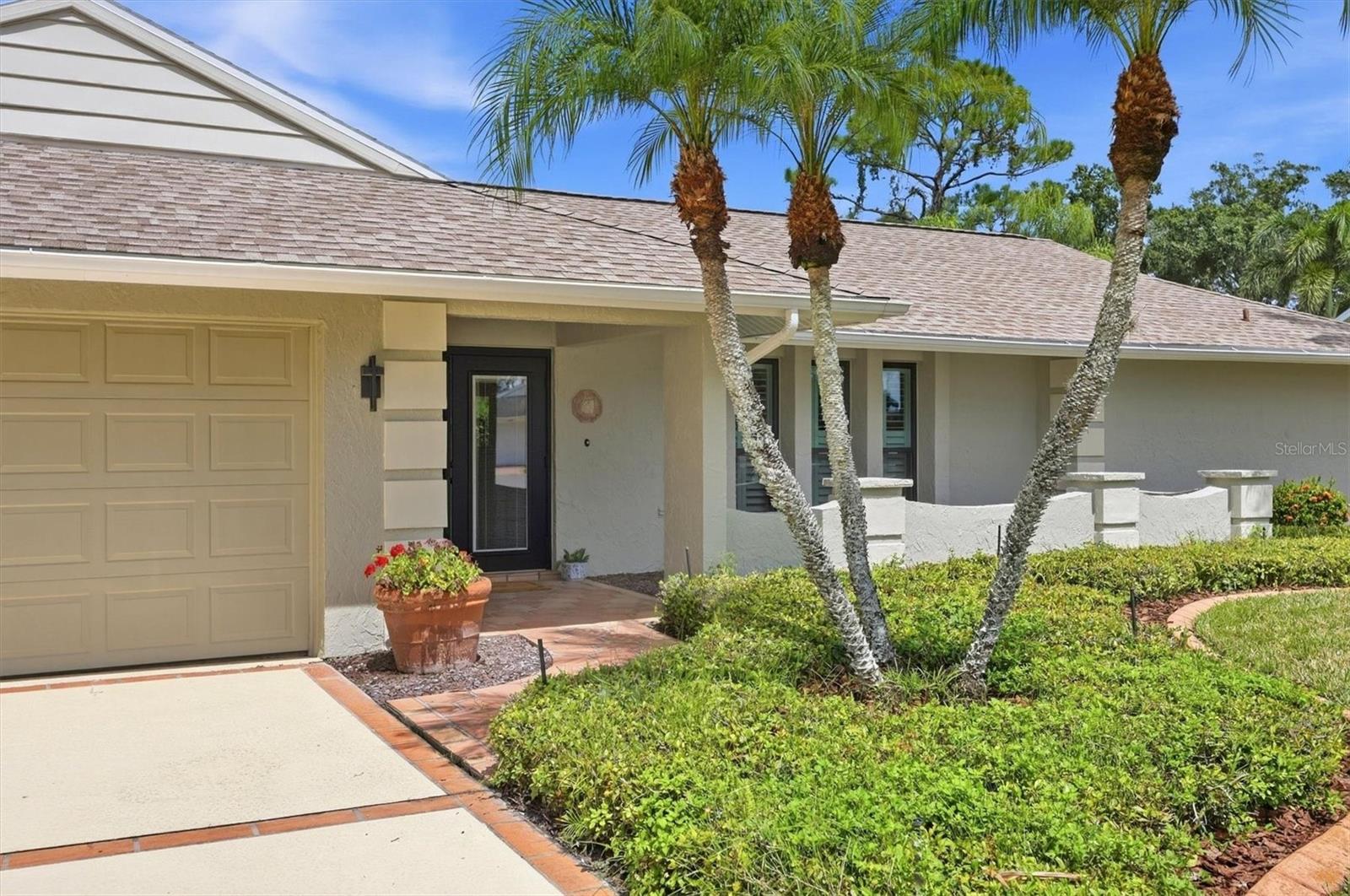 4865 GREYWOOD LANE
