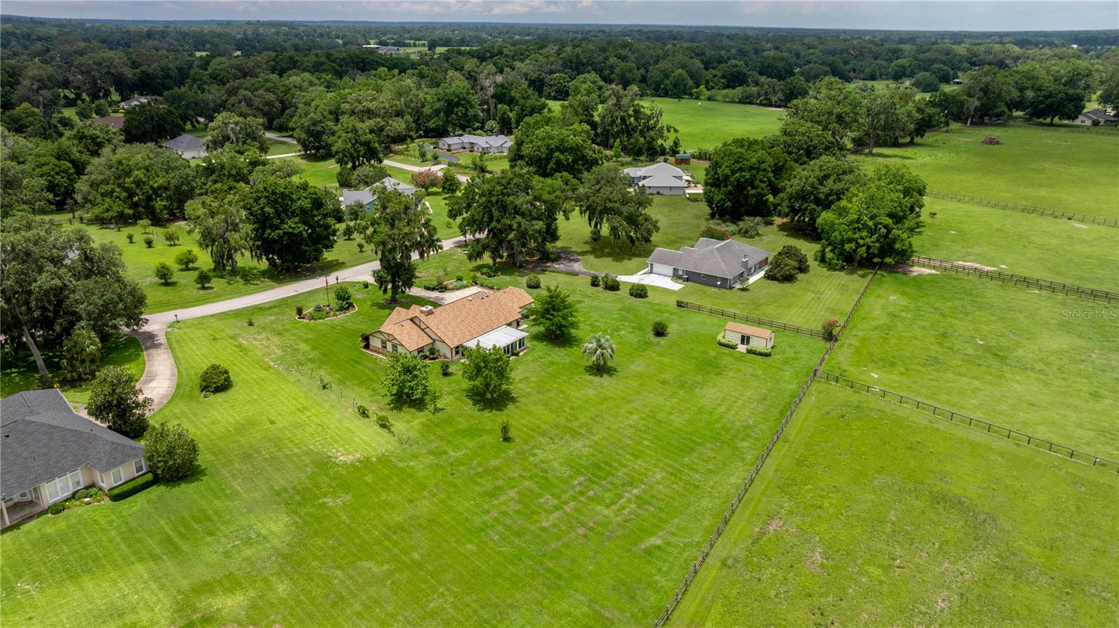 HICKORY MEADOWS - Residential