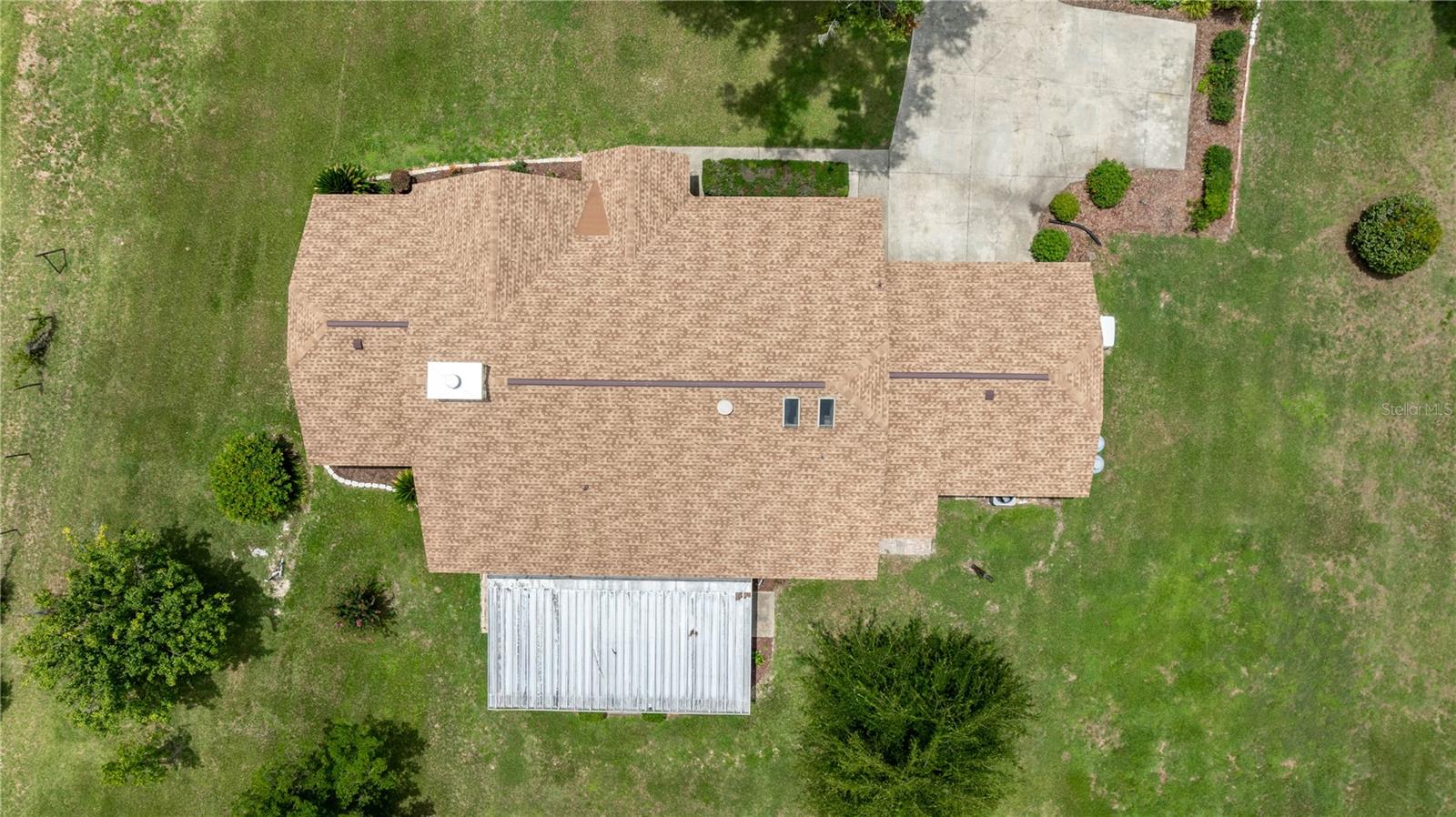 HICKORY MEADOWS - Residential