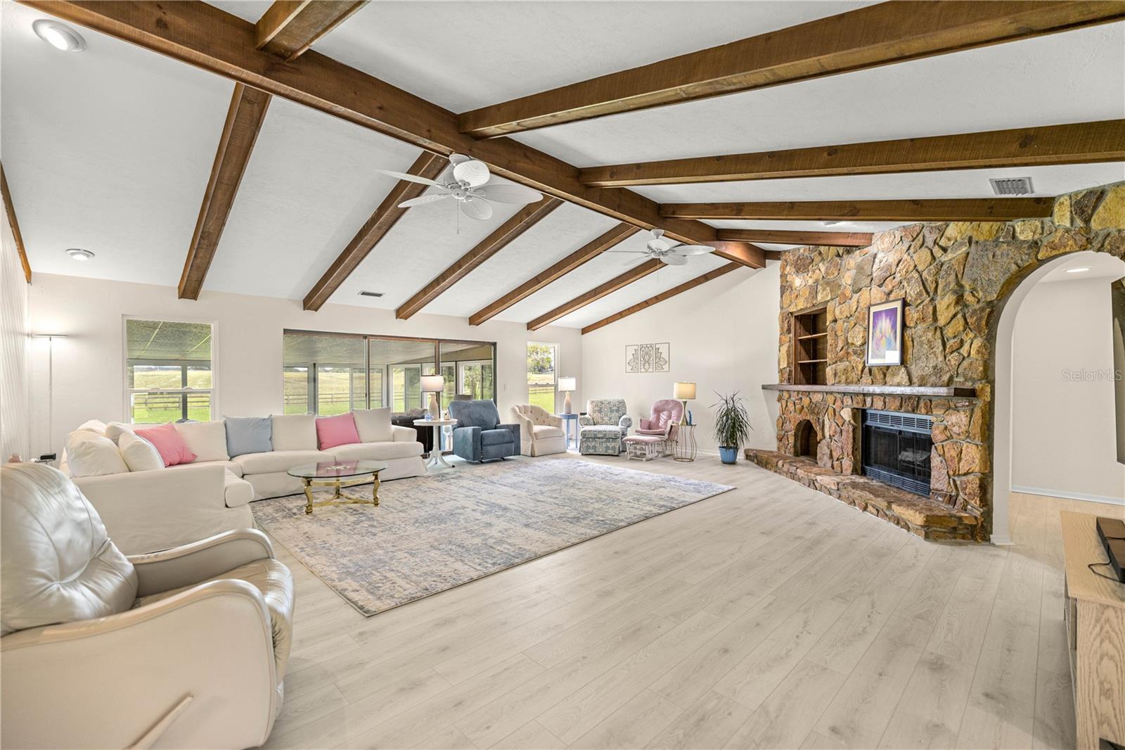 HICKORY MEADOWS - Residential