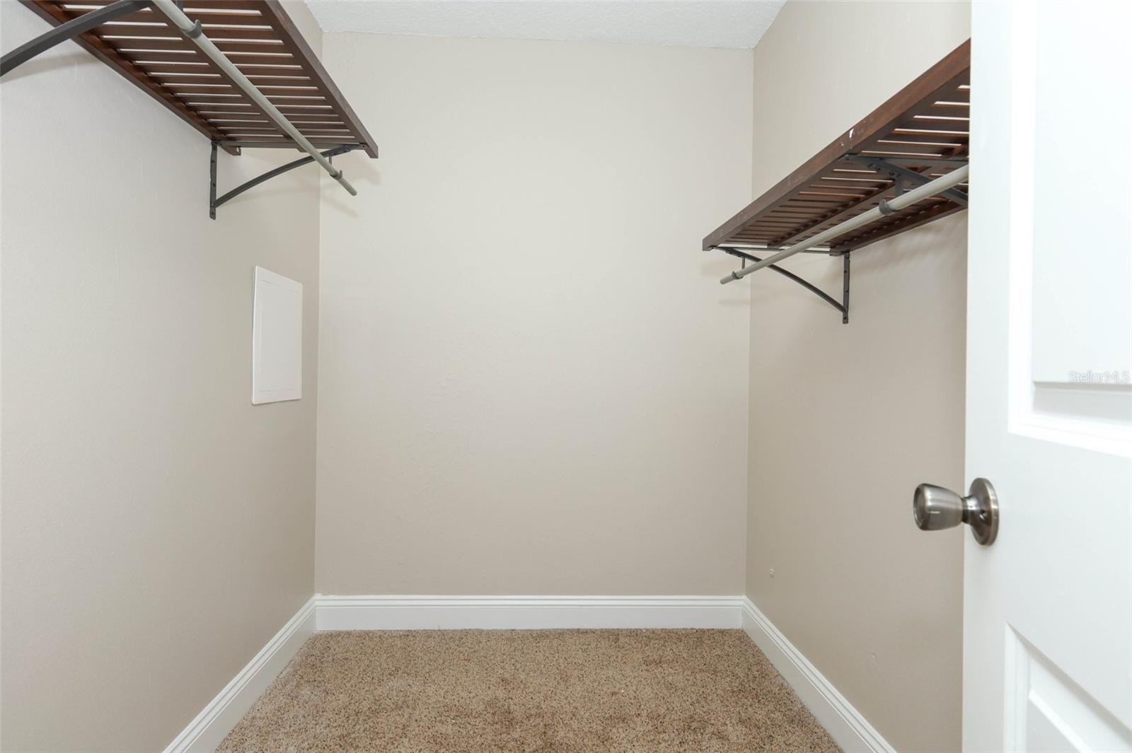 DELTONA LAKES - Residential