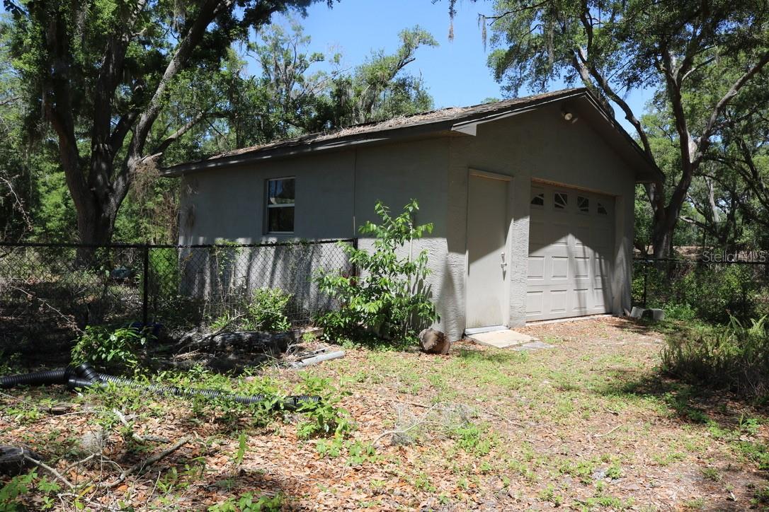 REEDS LIVINGSTON AVE MINOR SUB - Residential