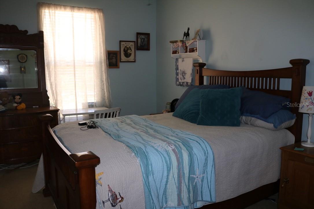 REEDS LIVINGSTON AVE MINOR SUB - Residential