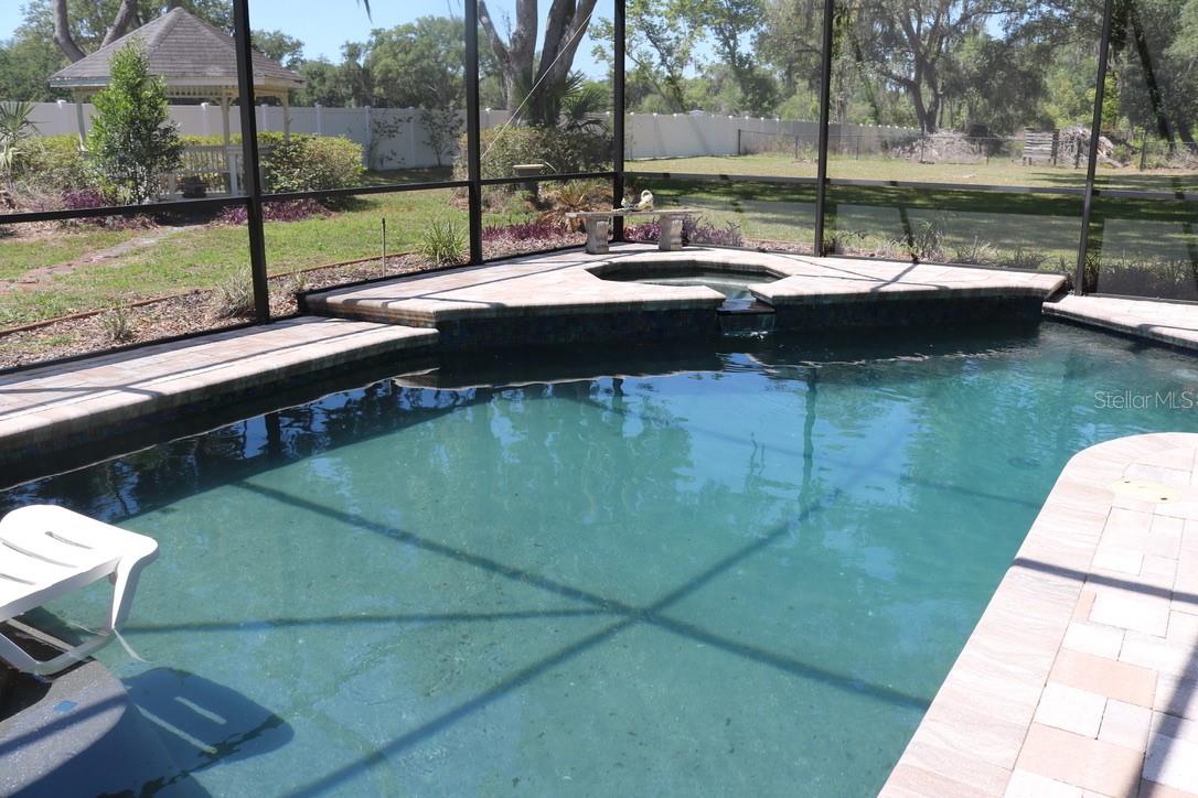 REEDS LIVINGSTON AVE MINOR SUB - Residential