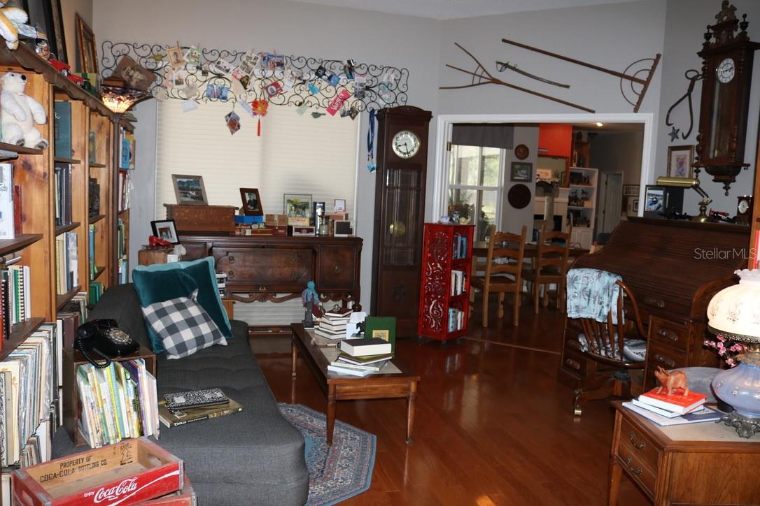 REEDS LIVINGSTON AVE MINOR SUB - Residential