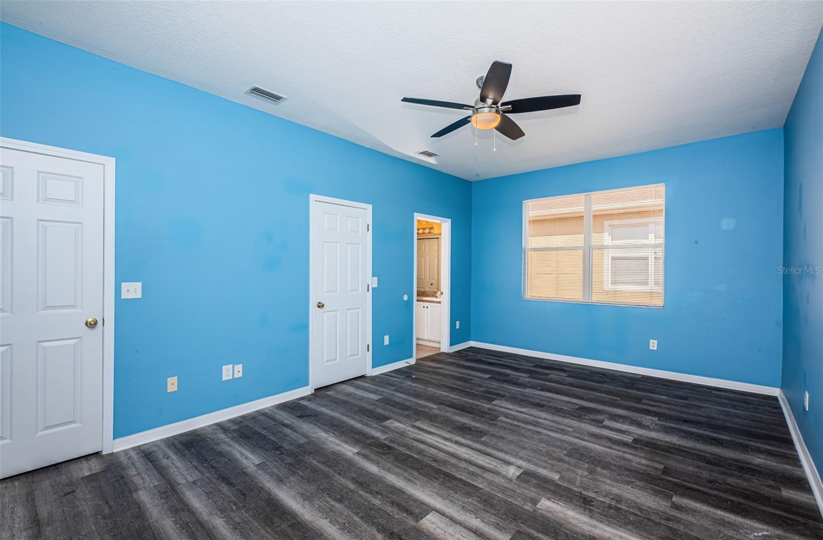 HIGHLAND COMMUNITY VILLAS - Residential