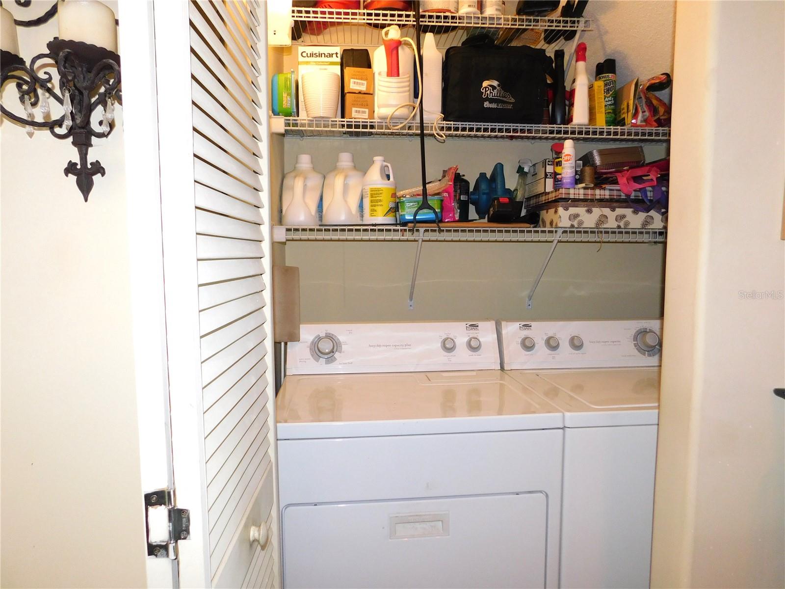 MEDITERRANEAN MANORS - Residential