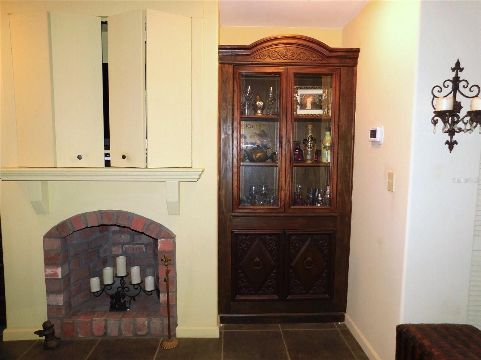 MEDITERRANEAN MANORS - Residential