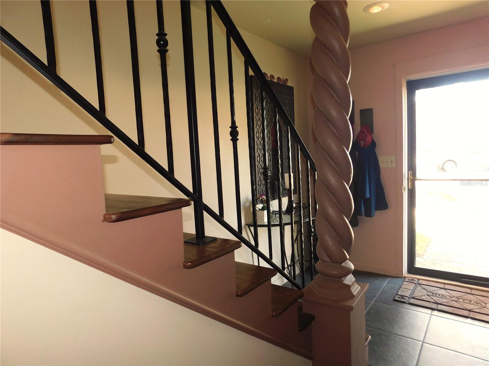 MEDITERRANEAN MANORS - Residential