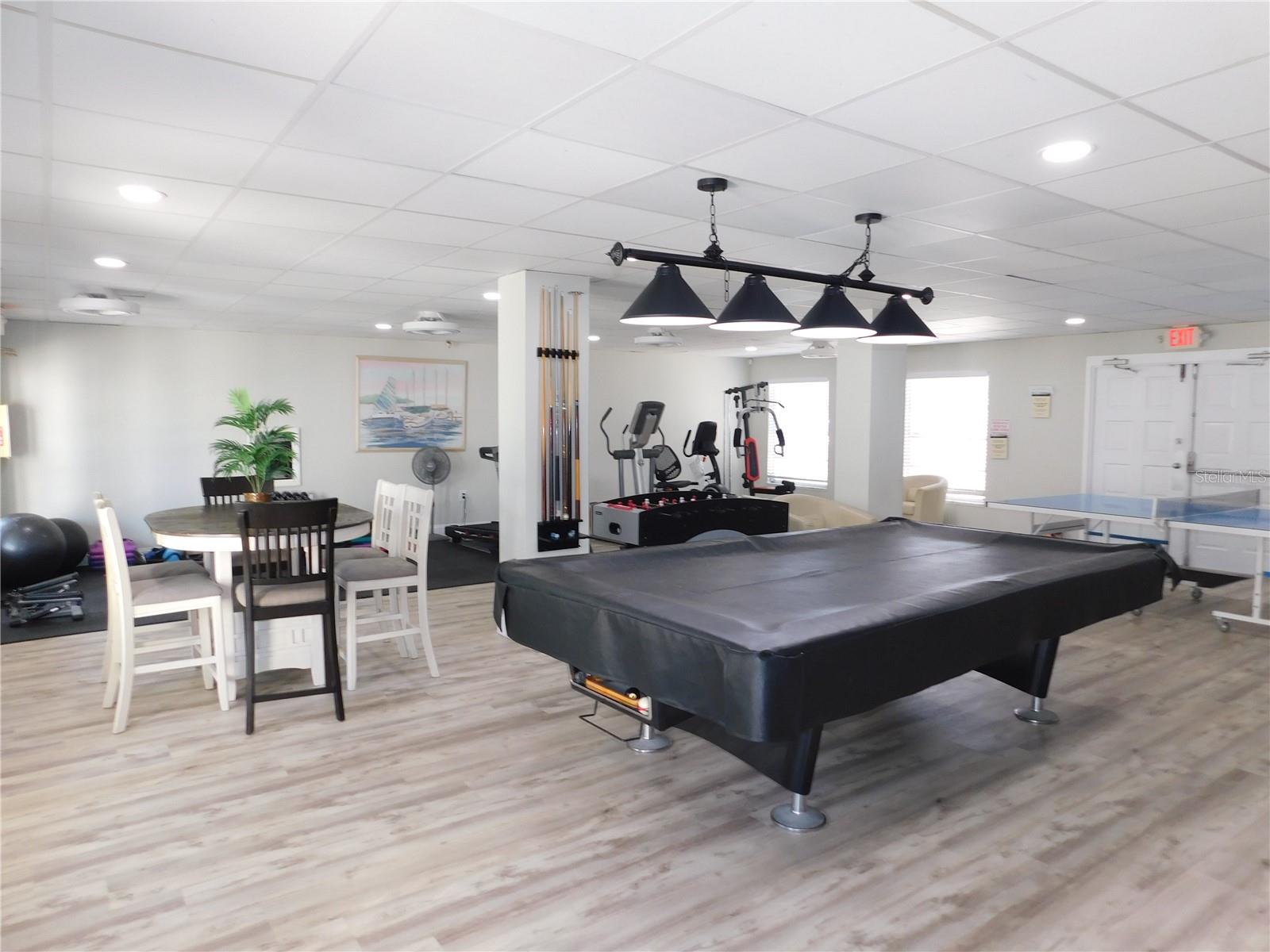 MEDITERRANEAN MANORS - Residential