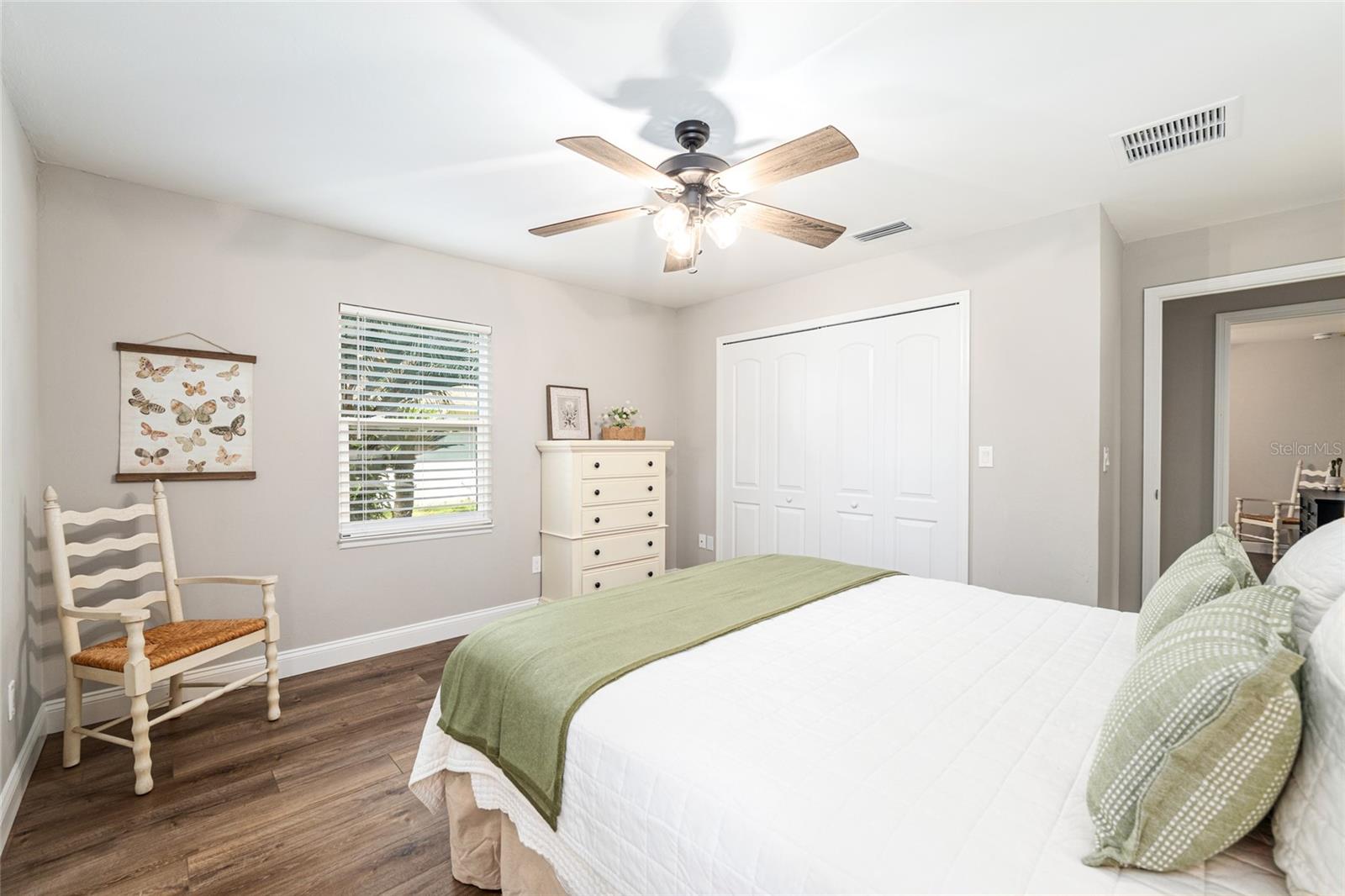 WINDERMERE GLEN - Residential Lease