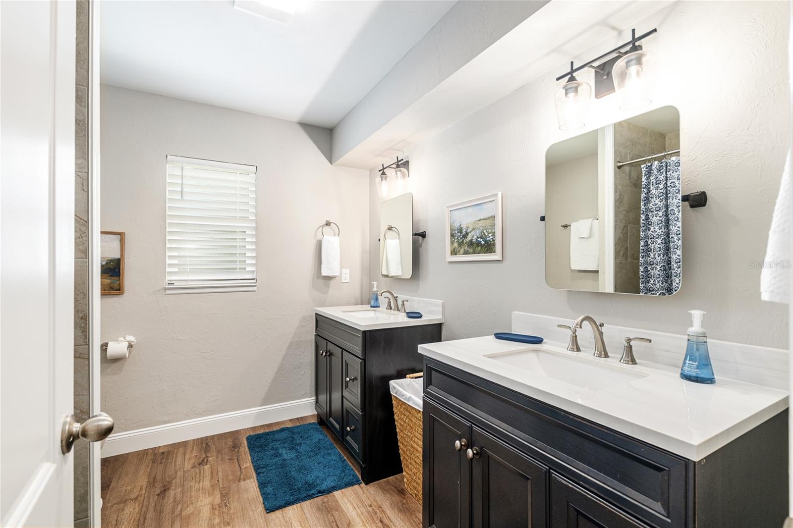 WINDERMERE GLEN - Residential Lease