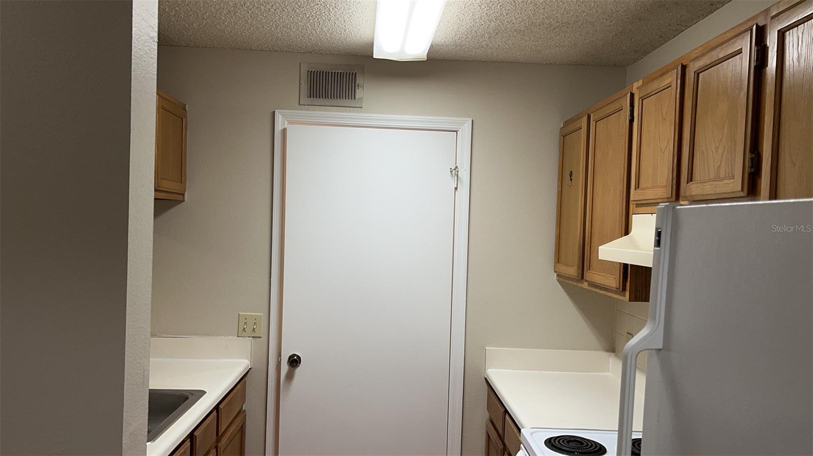 GRANDE OASIS AT CARROLLWOOD - Residential