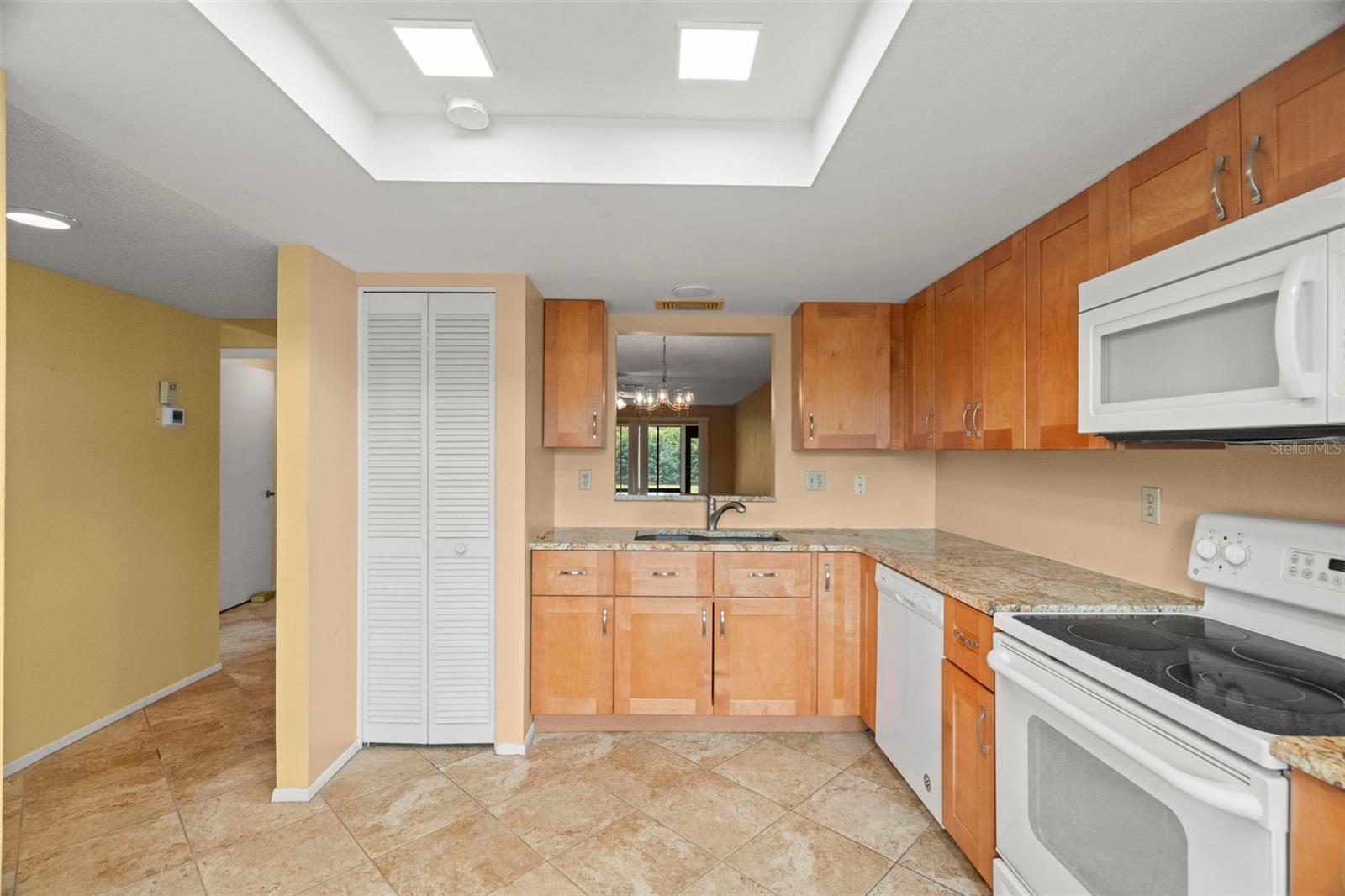 TIMBER OAKS FAIRWAY VILLAS - Residential