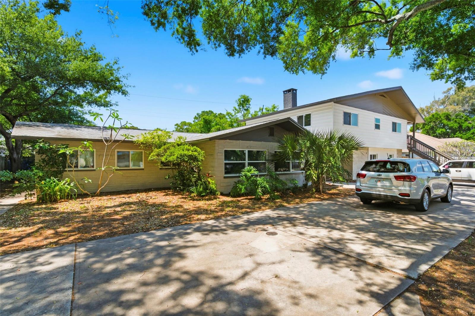 PINE LAKE PARK - Residential Lease