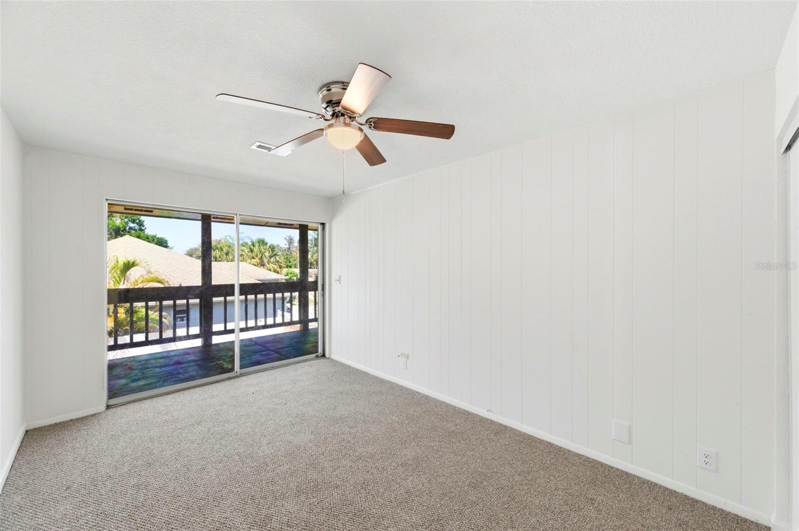 PINE LAKE PARK - Residential Lease