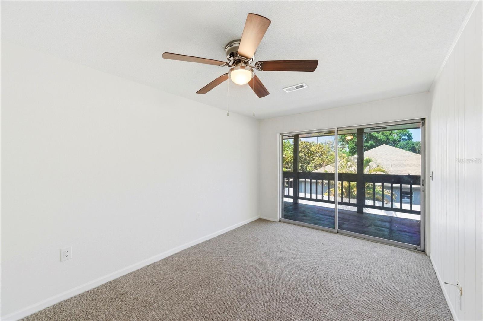 PINE LAKE PARK - Residential Lease