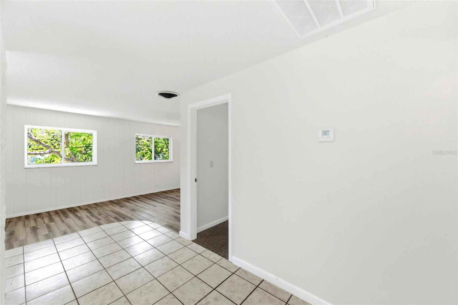 PINE LAKE PARK - Residential Lease