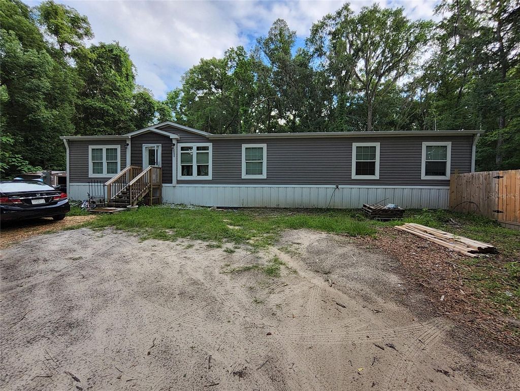Photo of 3200 SE 107th Place, Ocala, FL 34480 (MLS # G5112908)