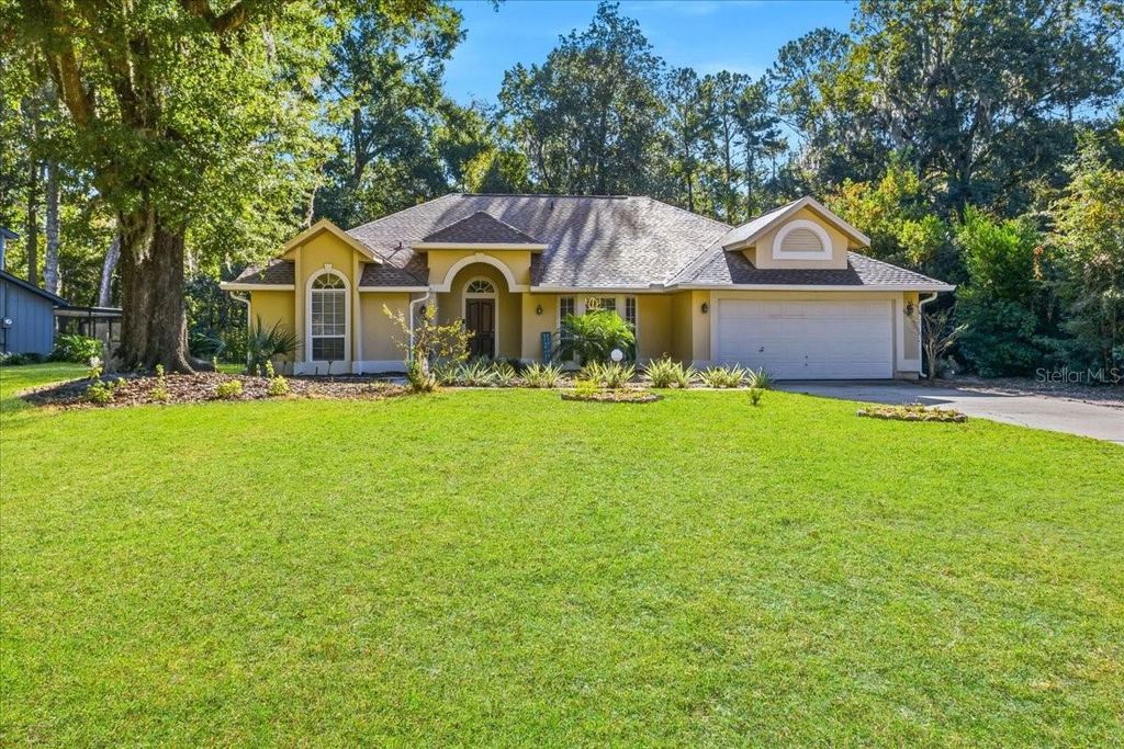 Photo of 4237 NW 64th Street, Gainesville, FL 32606 (MLS # GC535061)